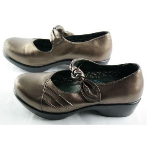 dansko ainsley